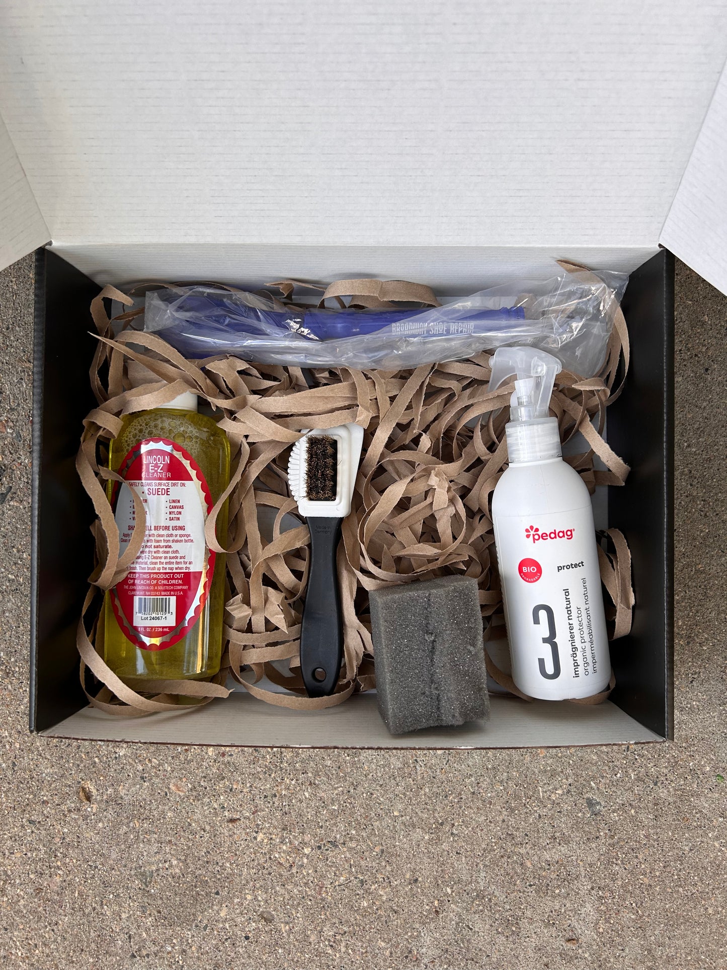 Broadway Shoe Repair Suede Shoe Care Kit