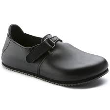 Linz Nursing Shoe