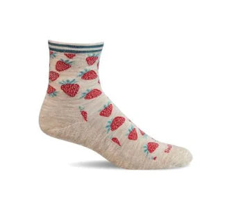 Women's Strawberry Quarter Essential Comfort Sock